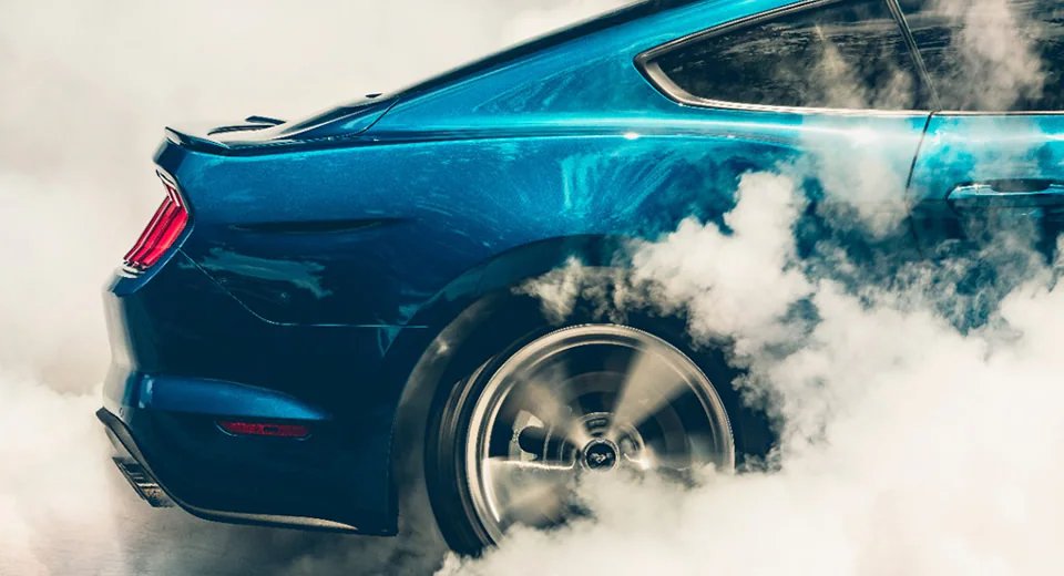 Mustang Burnout Buzz Moments