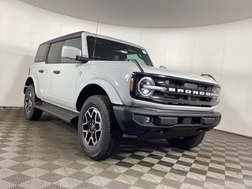 2026 Ford Bronco Outer Banks®