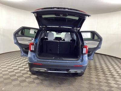 2027 Ford Explorer 4DR 4WD ACTIVE