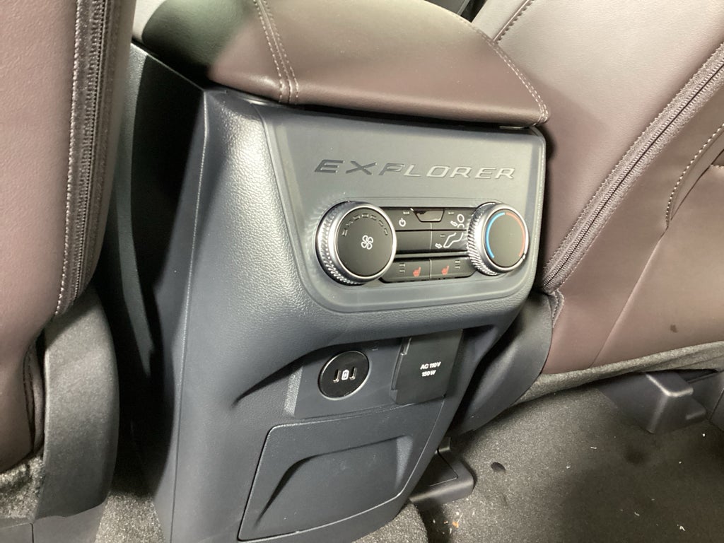 2026 Ford Explorer Platinum™