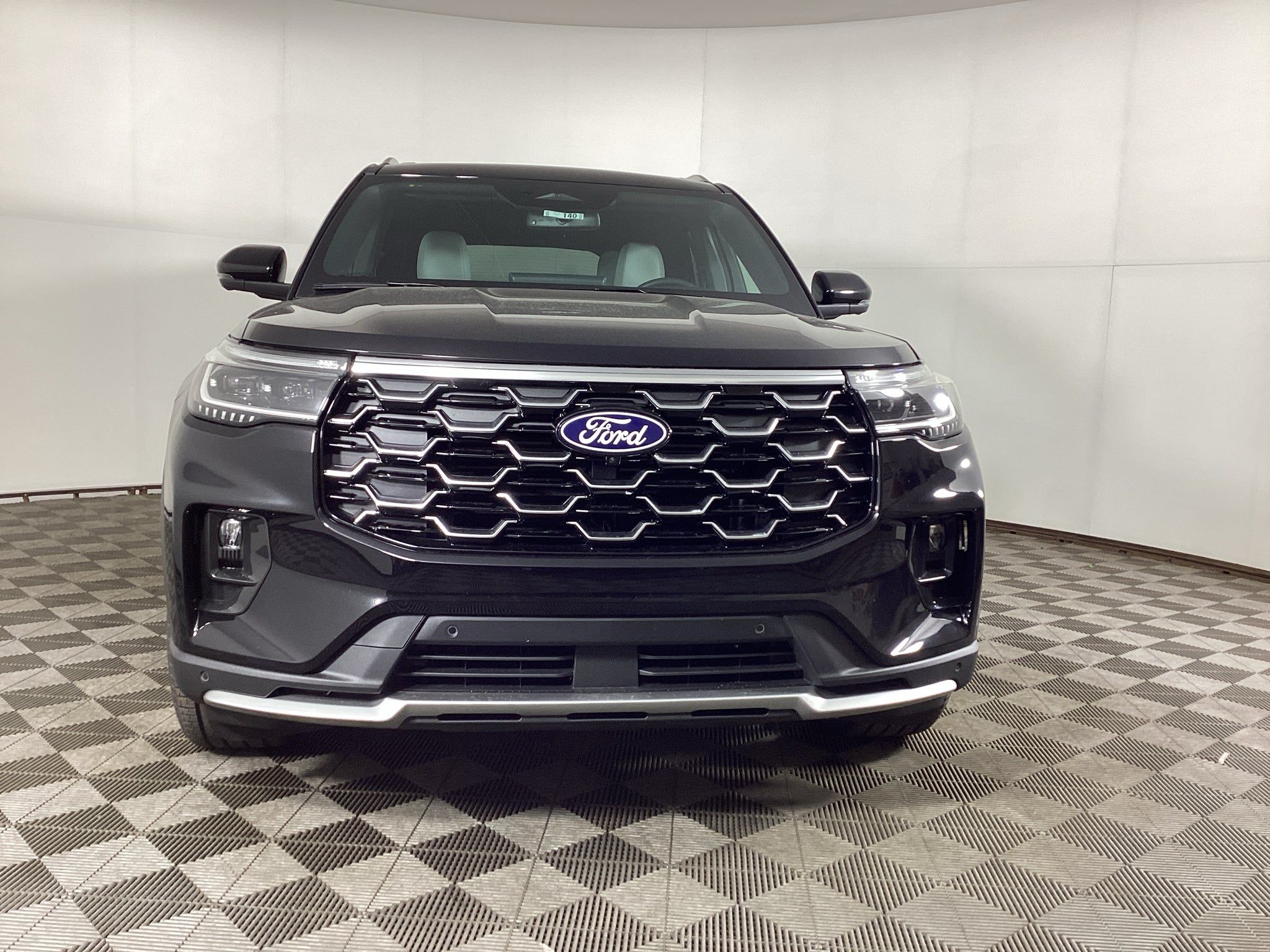 2027 Ford Explorer Platinum™
