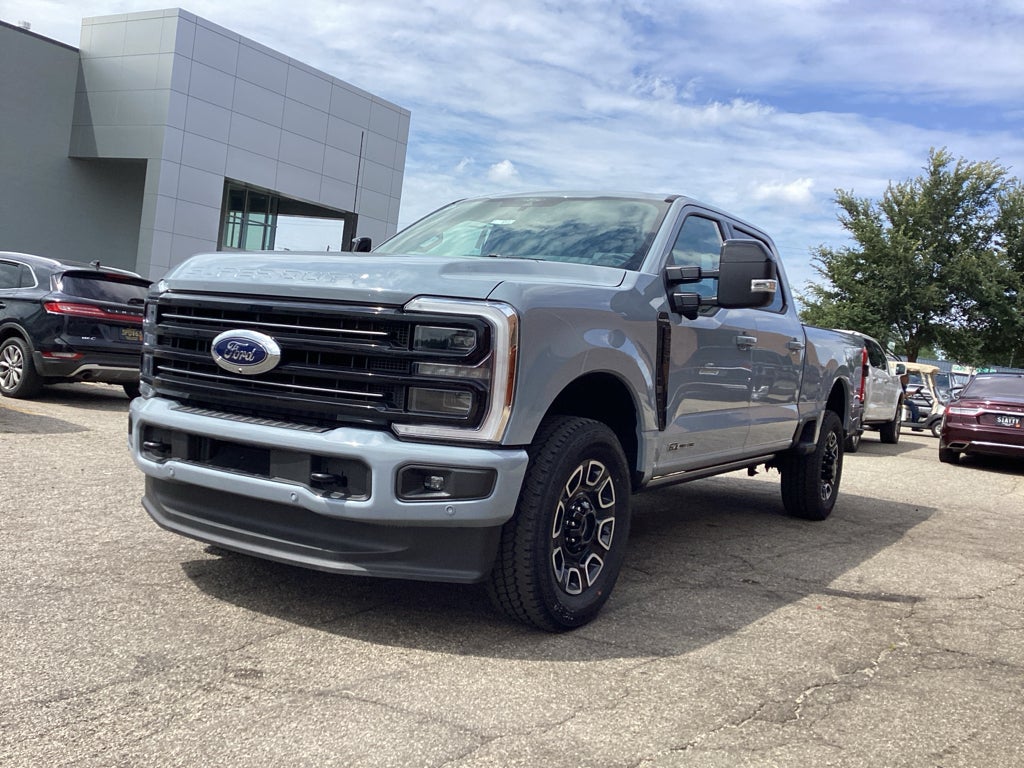 2026 Ford Super Duty F-250 SRW F-250® Platinum®