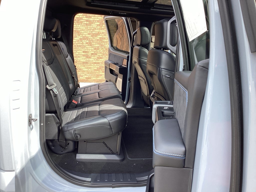 2026 Ford Super Duty F-250 SRW F-250® Platinum®