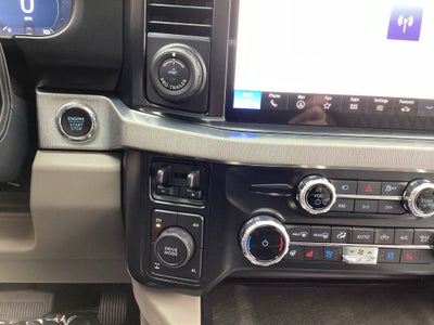 2027 Ford Super Duty F-350 SRW F-350® Platinum®