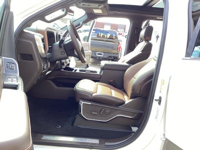 2026 Ford Super Duty F-350 SRW F-350® King Ranch®
