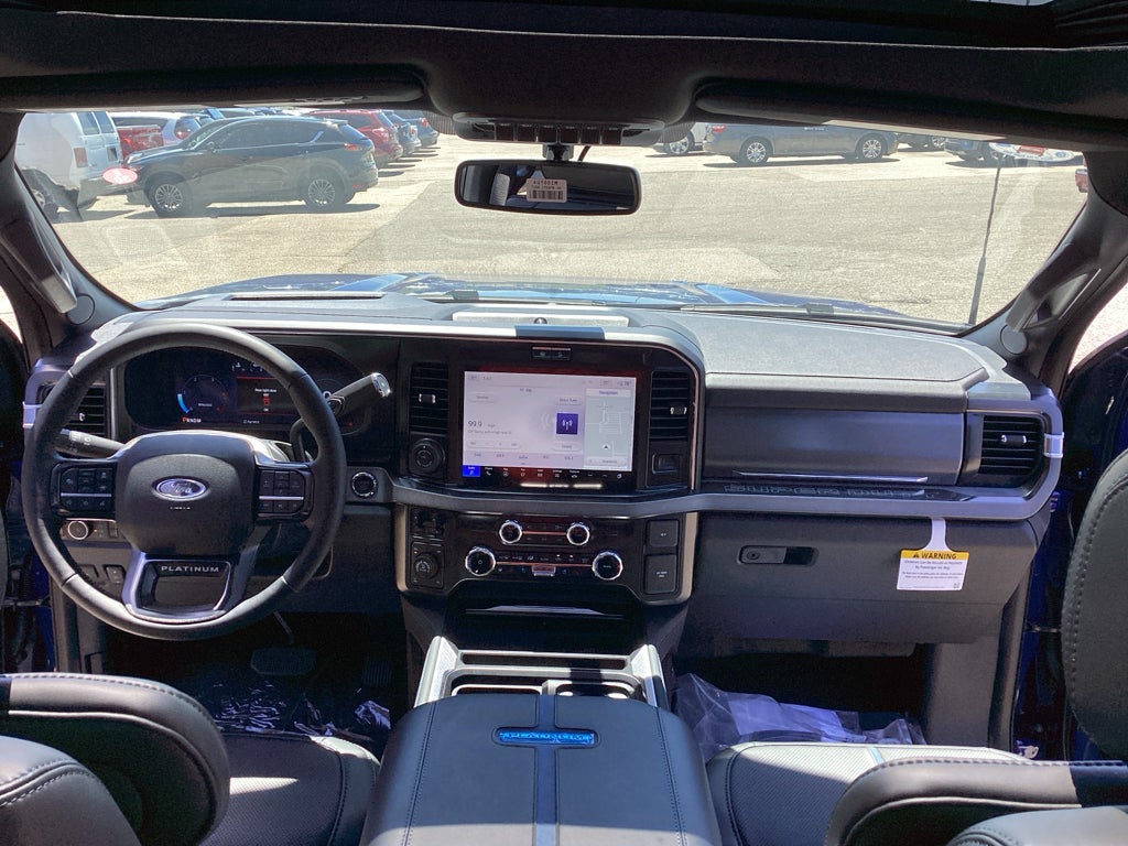 2026 Ford Super Duty F-350 SRW F-350® Platinum®
