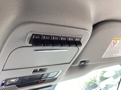 2026 Ford Super Duty F-350 SRW F-350® Lariat®