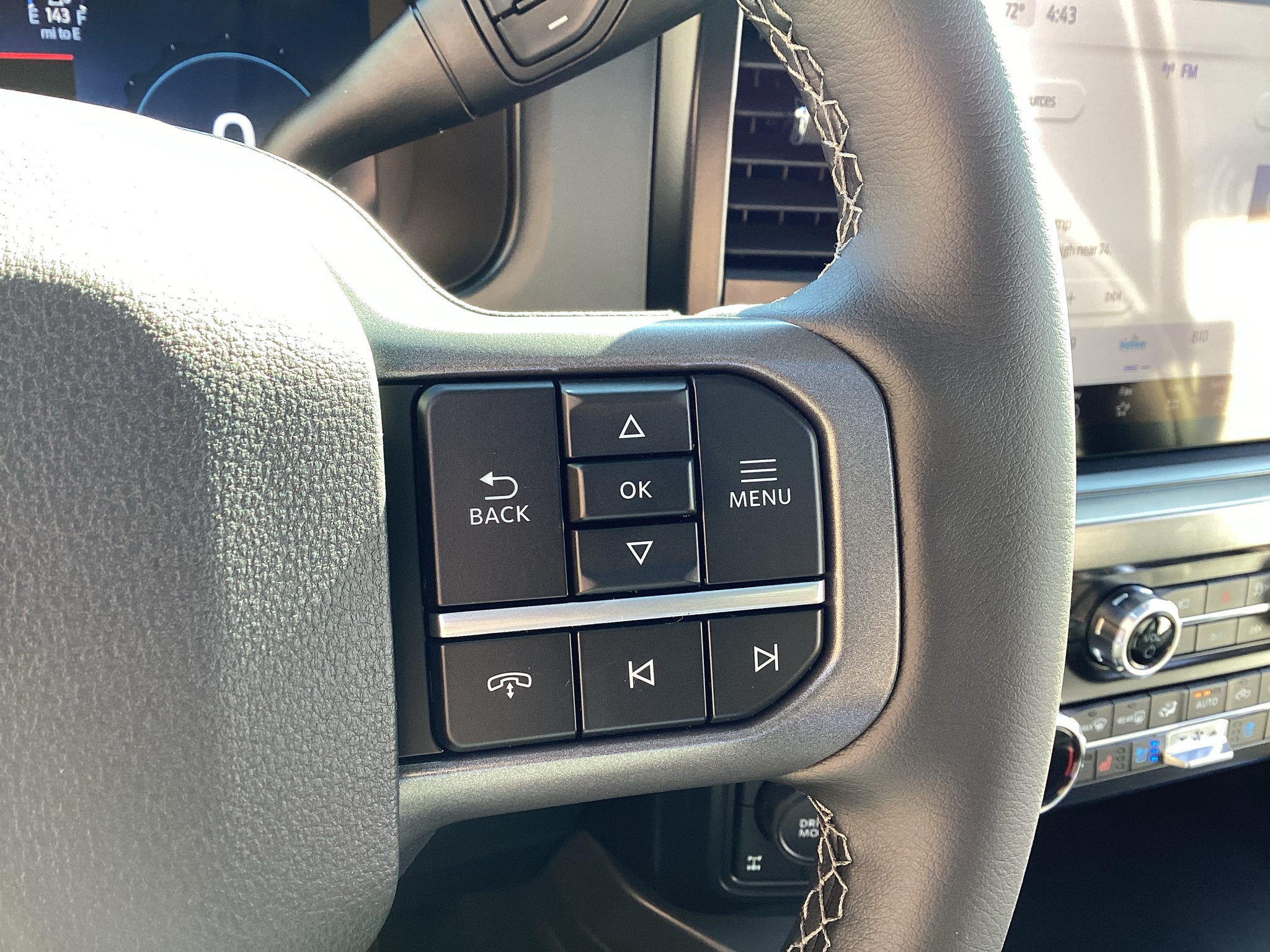 2026 Ford Super Duty F-350 SRW F-350® Lariat®