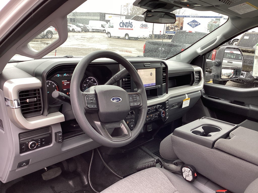 2026 Ford Super Duty F-350 SRW F-350® XL