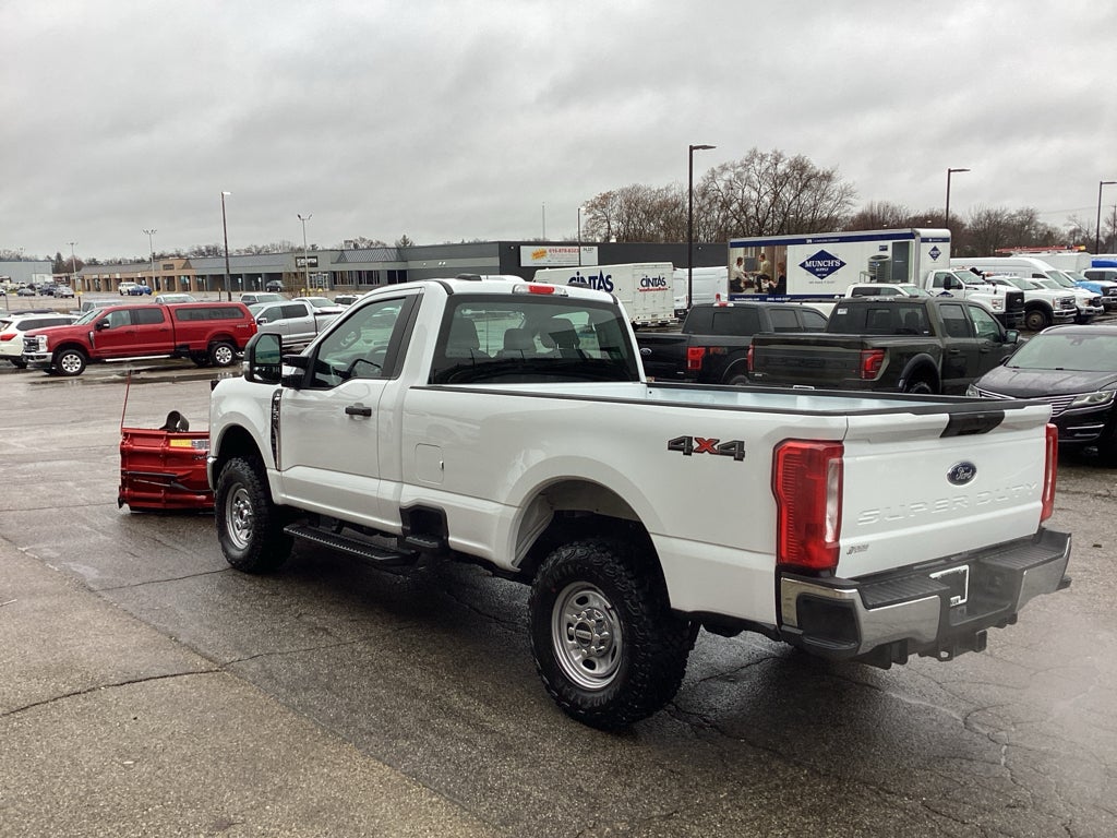 2026 Ford Super Duty F-350 SRW F-350® XL
