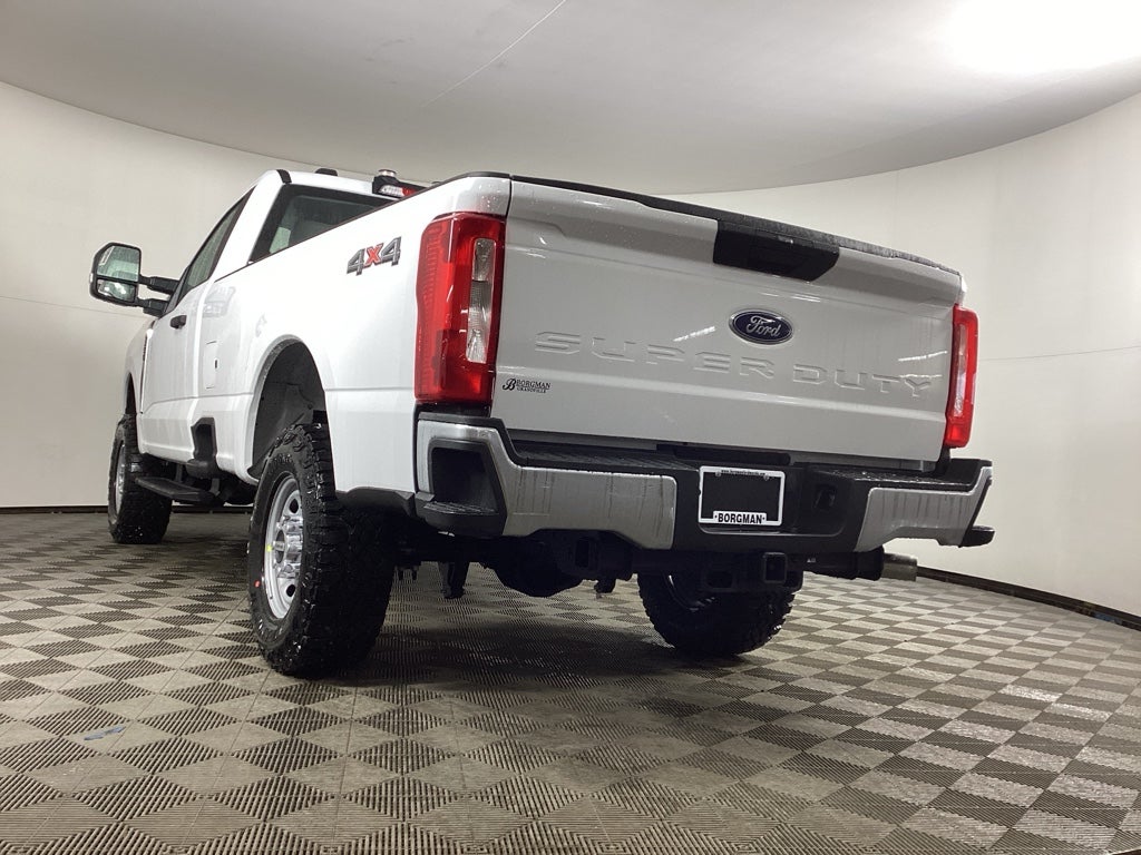 2026 Ford Super Duty F-350 SRW F-350® XL
