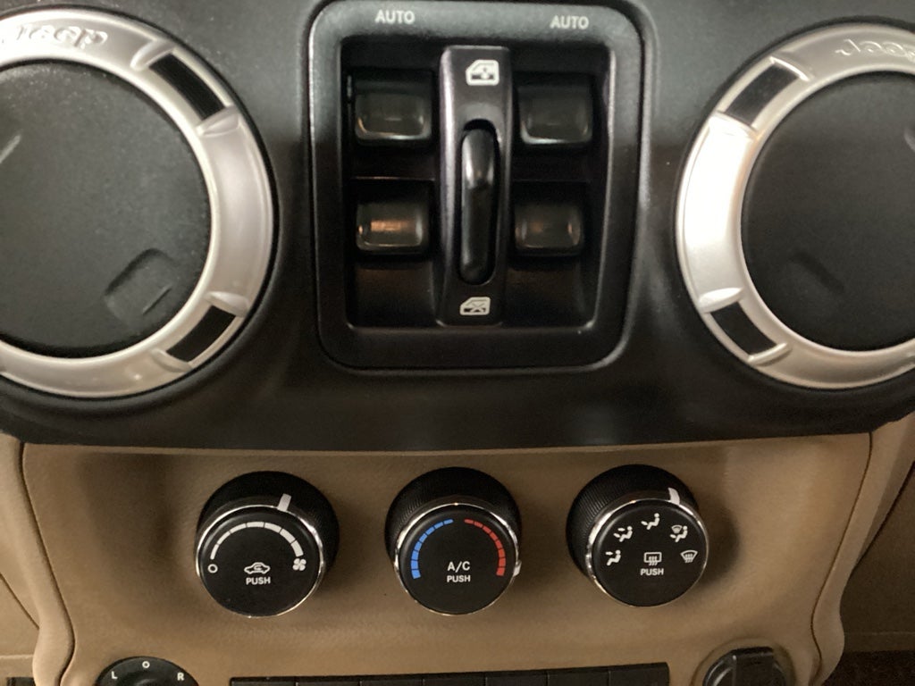 2015 Jeep Wrangler Sahara