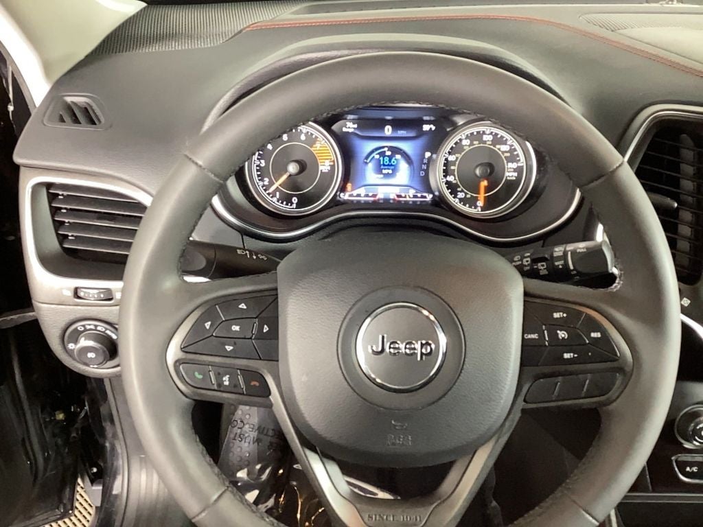 2022 Jeep Cherokee Trailhawk