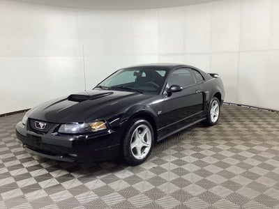 2001 Ford Mustang GT Deluxe