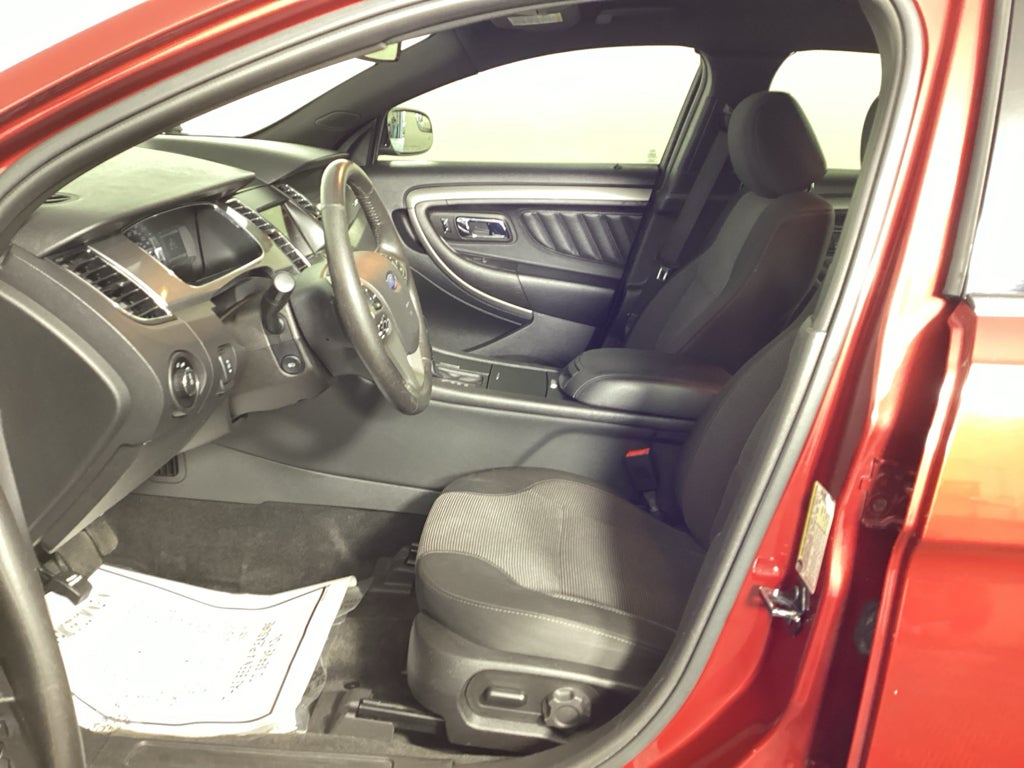 2017 Ford Taurus SEL