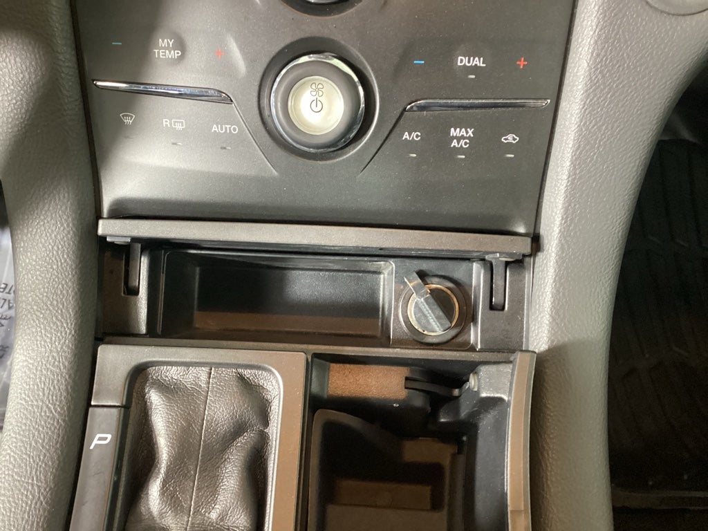 2015 Ford Taurus SEL