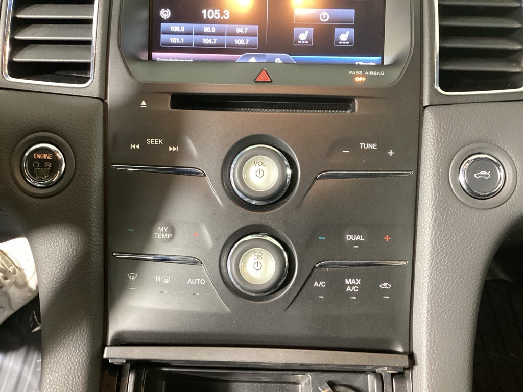 2015 Ford Taurus SEL