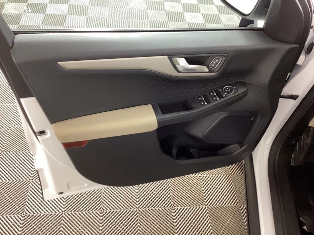 2020 Ford Escape Hybrid SE Sport Hybrid