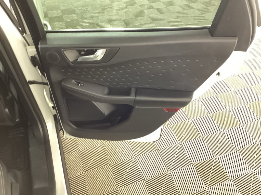 2020 Ford Escape Hybrid Titanium Hybrid