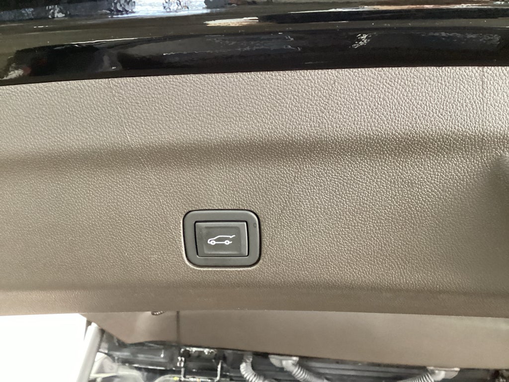 2023 Cadillac Escalade 4WD Premium Luxury