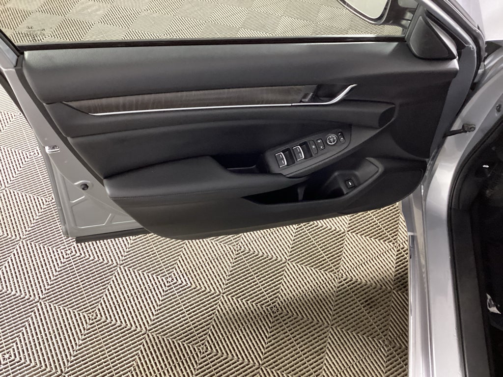 2019 Honda Accord Hybrid EX