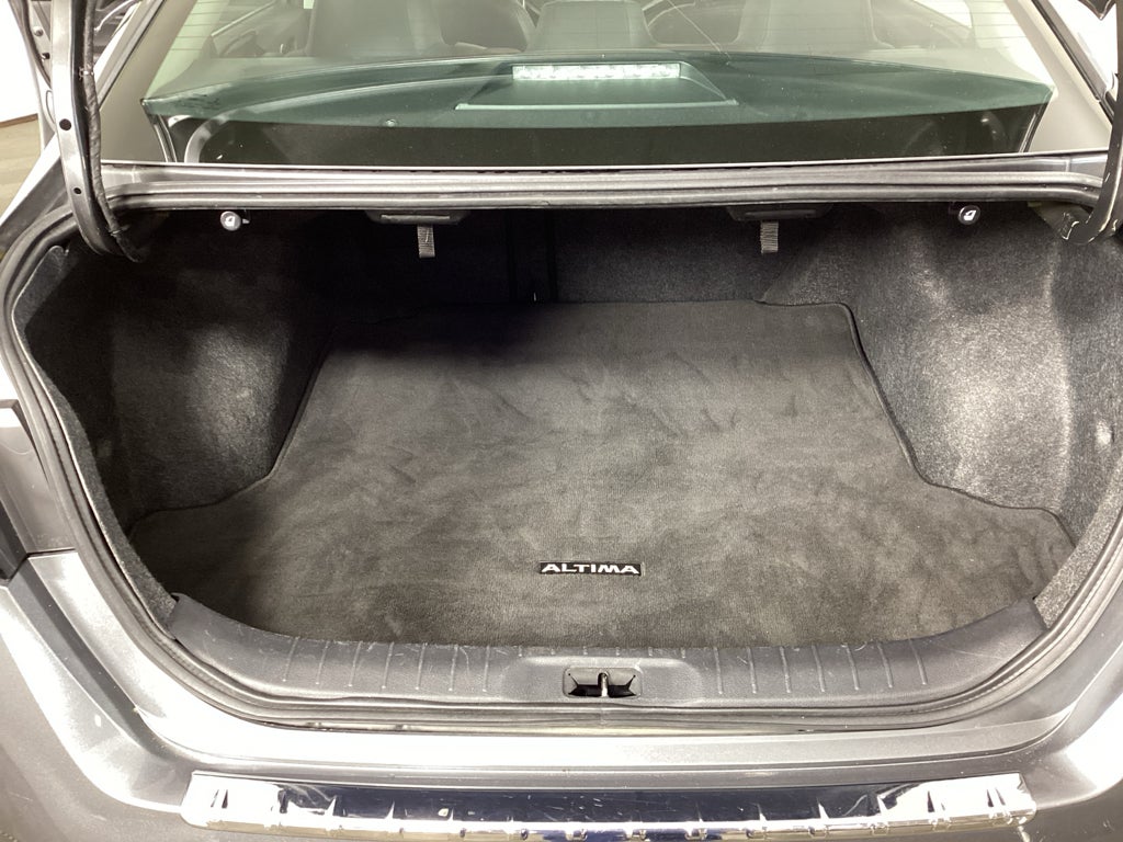 2022 Nissan Altima 2.5 SL