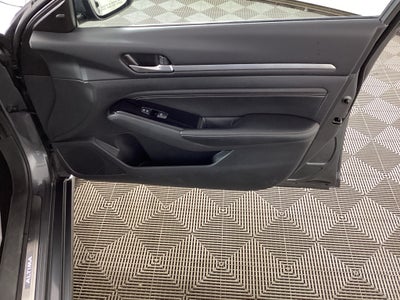 2022 Nissan Altima 2.5 SL