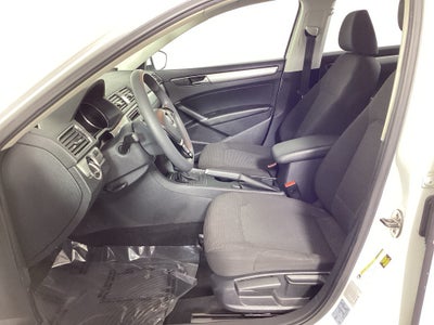 2016 Volkswagen Passat 1.8T S