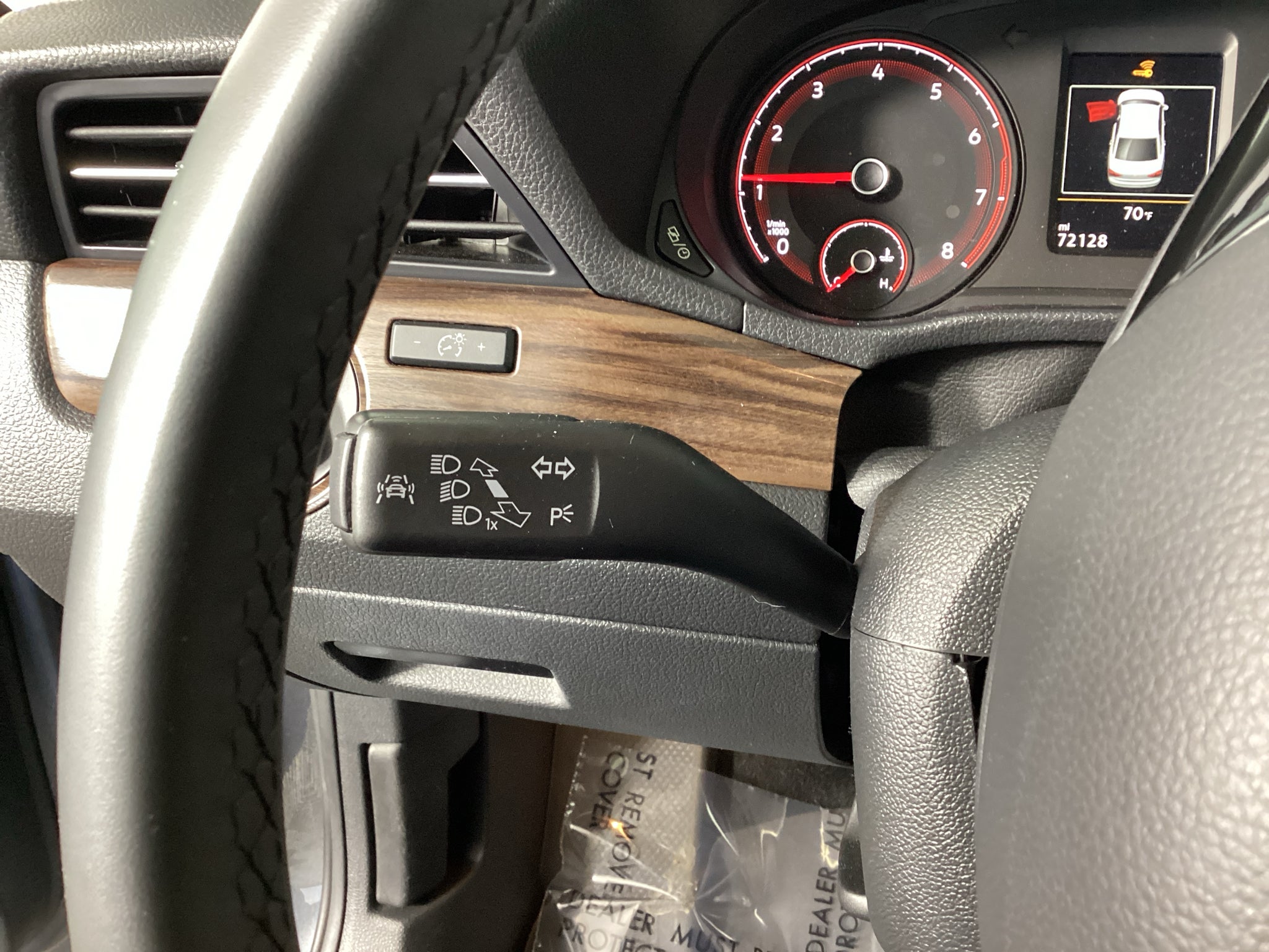 2022 Volkswagen Passat 2.0T Limited Edition