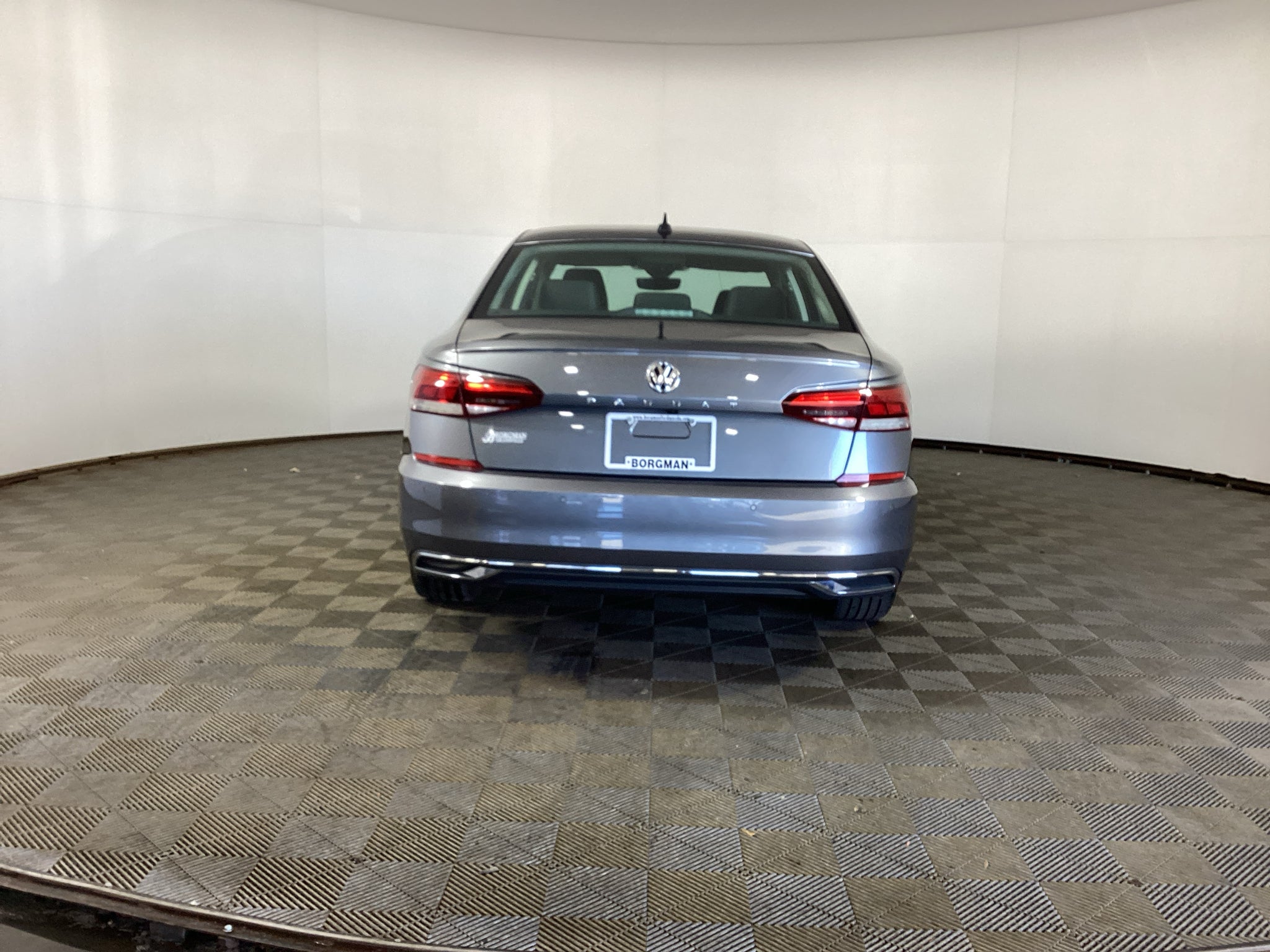 2022 Volkswagen Passat 2.0T Limited Edition
