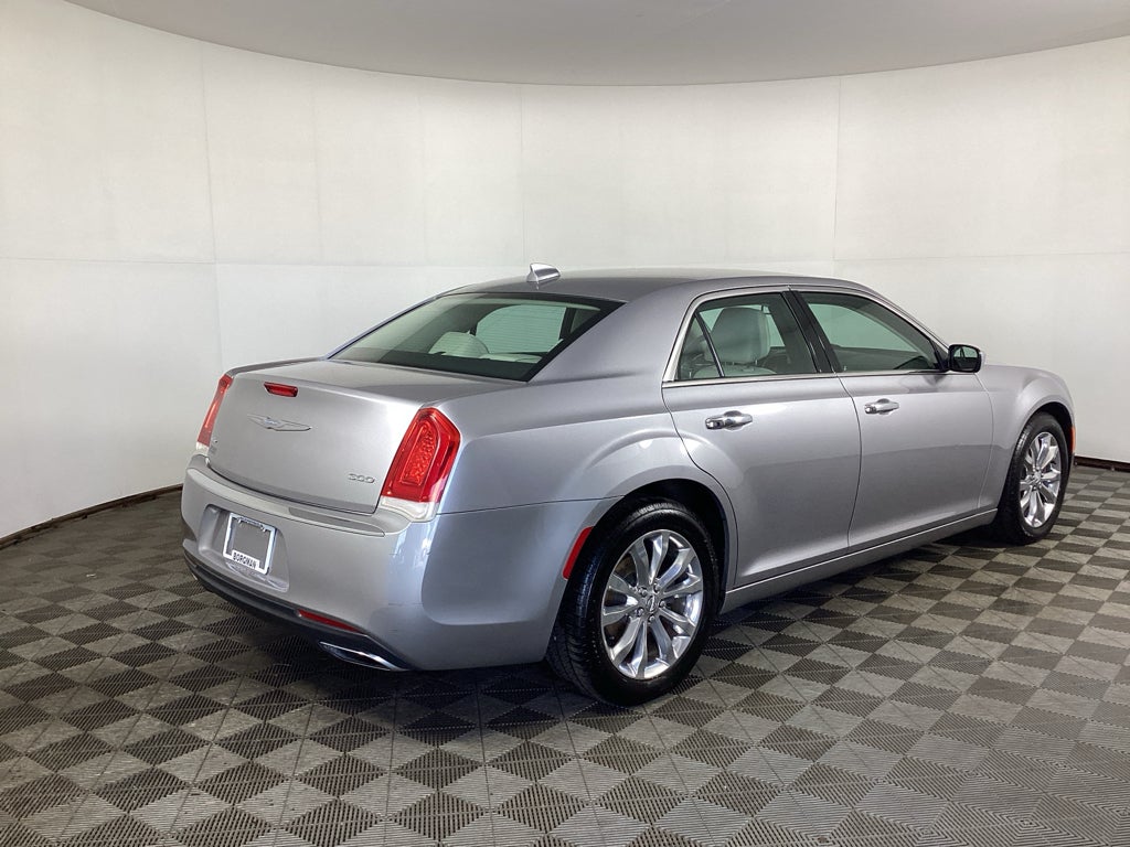 2018 Chrysler 300C Limited