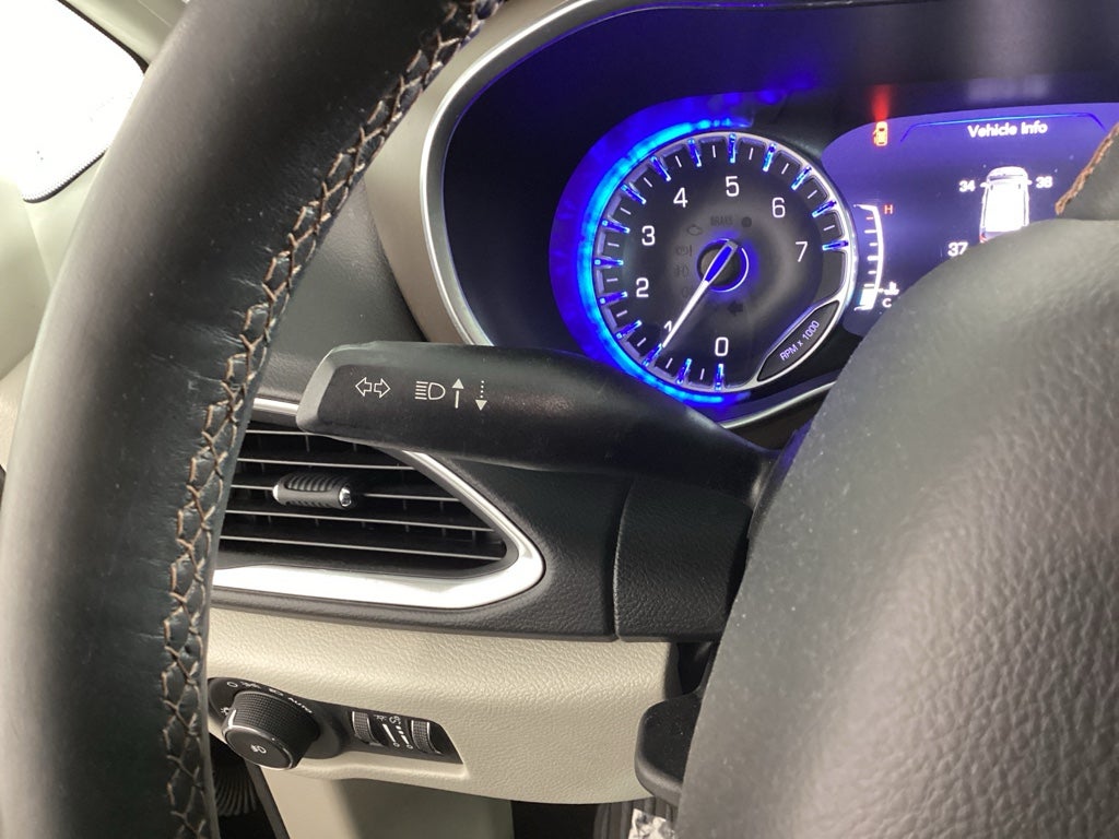 2019 Chrysler Pacifica Touring L Plus