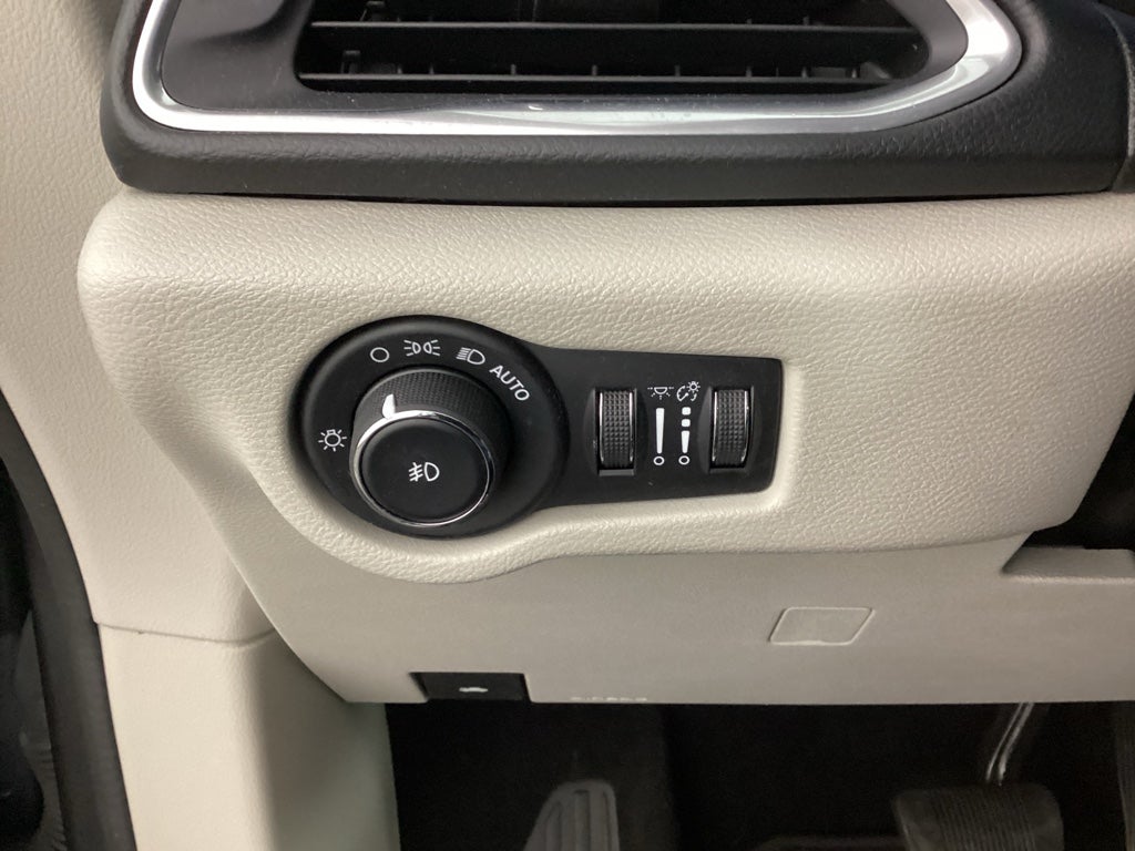 2019 Chrysler Pacifica Touring L Plus