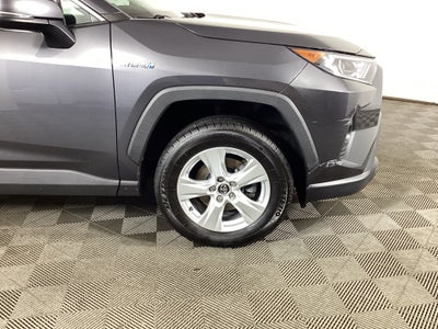 2020 Toyota RAV4 Hybrid XLE