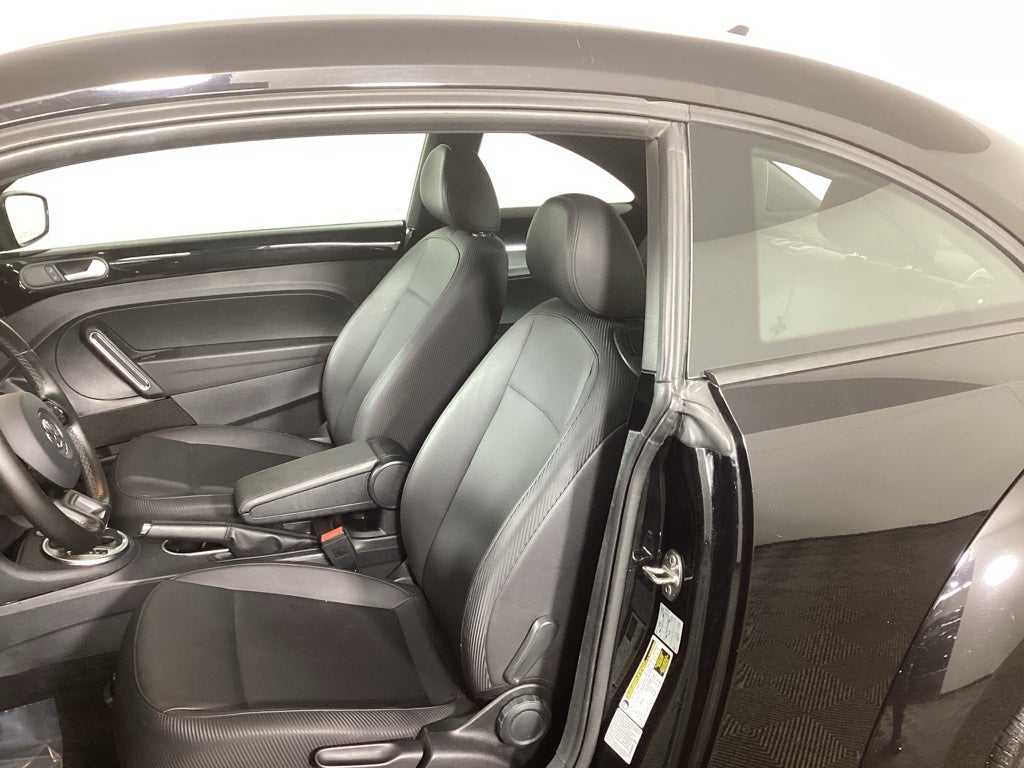 2016 Volkswagen Beetle 1.8T SE