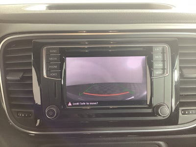 2016 Volkswagen Beetle 1.8T SE