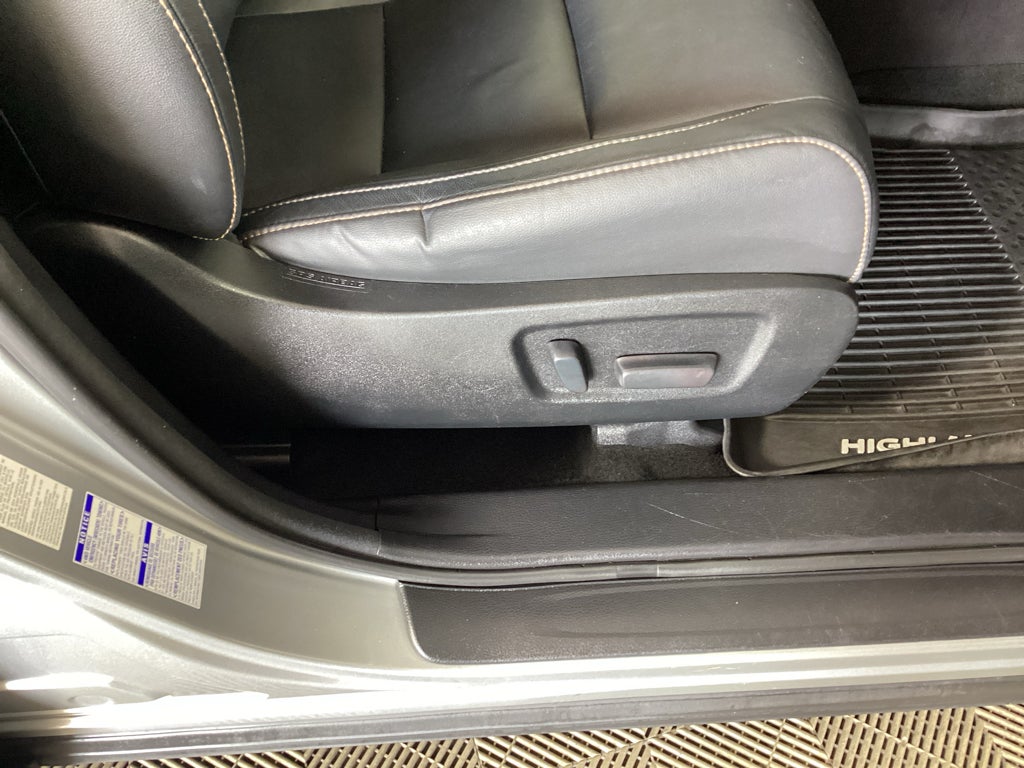 2017 Toyota Highlander Hybrid XLE