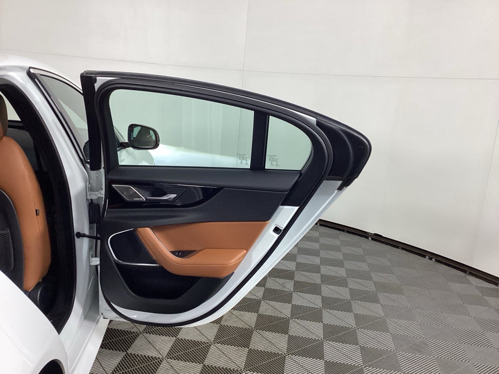 2020 Jaguar XE R-Dynamic S