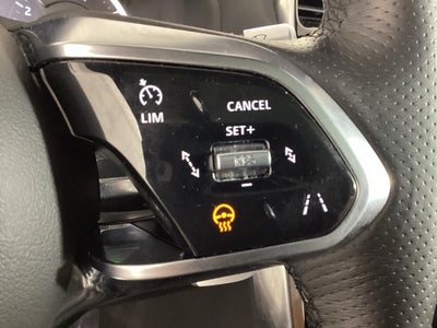 2020 Jaguar XE R-Dynamic S