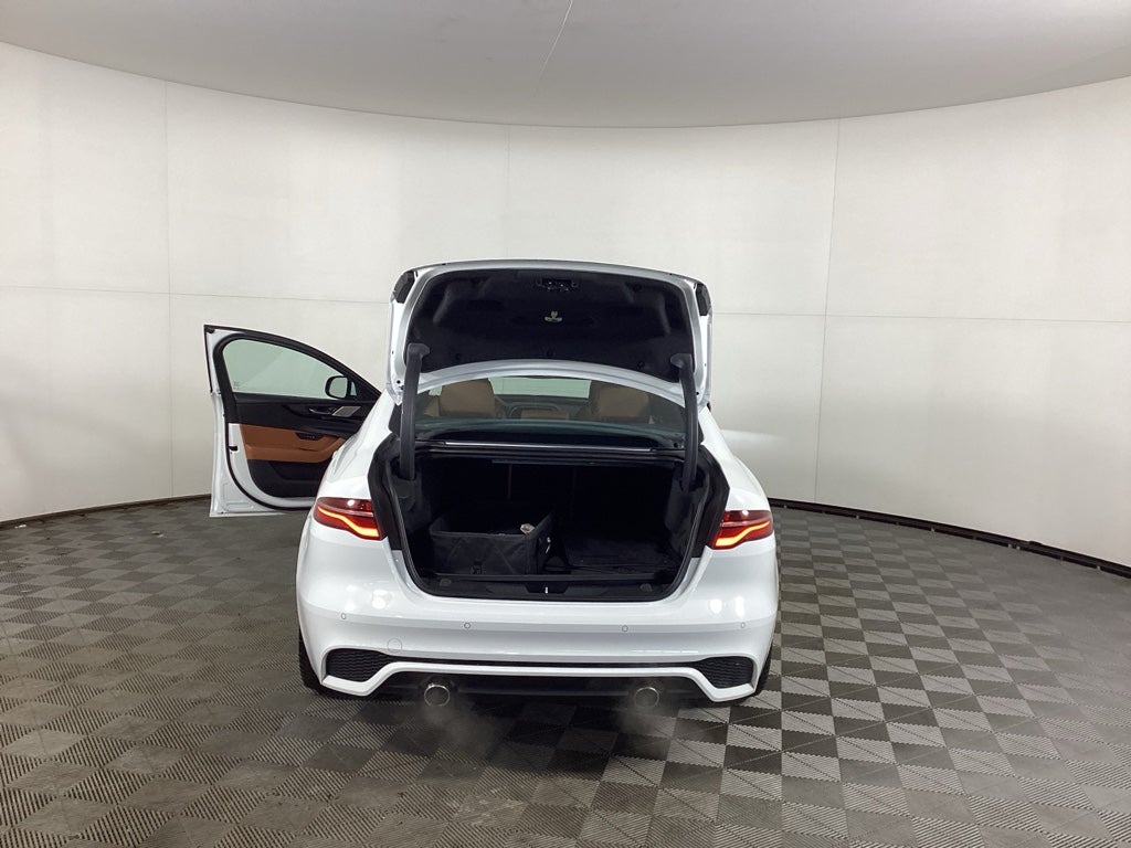 2020 Jaguar XE R-Dynamic S