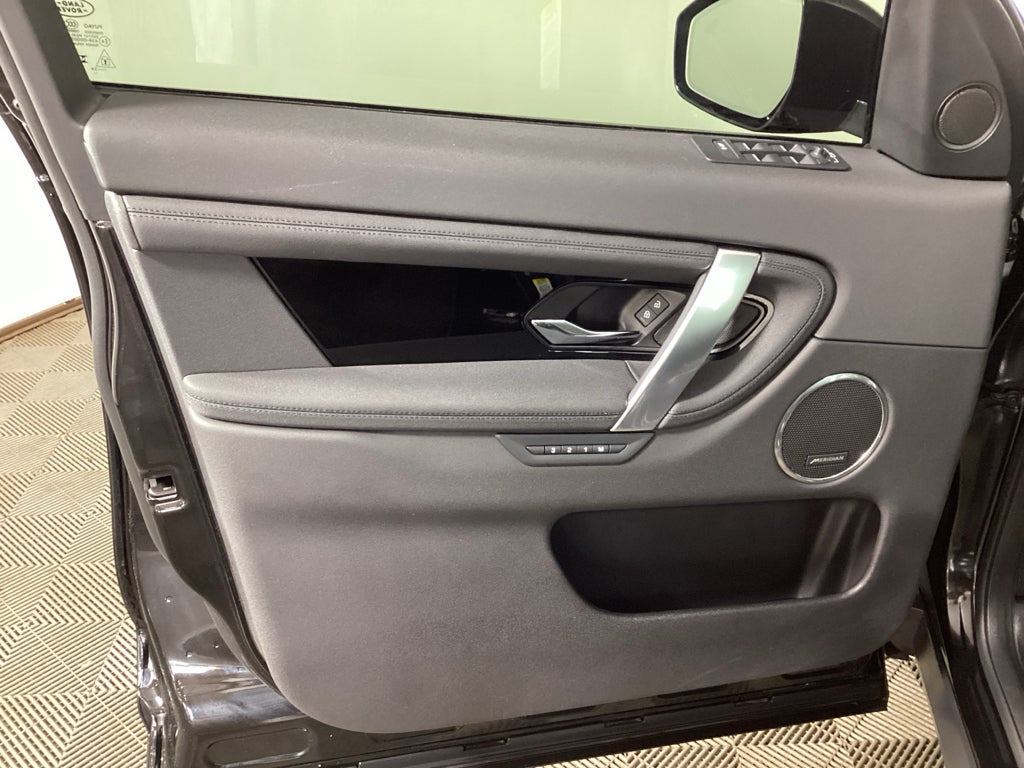 2024 Land Rover Discovery Sport Core S