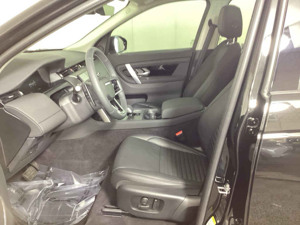 2024 Land Rover Discovery Sport Core S