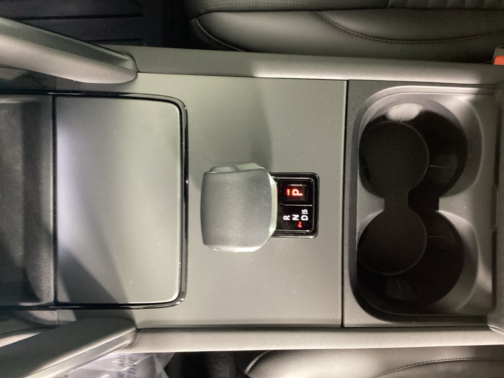 2024 Land Rover Discovery Sport Core S