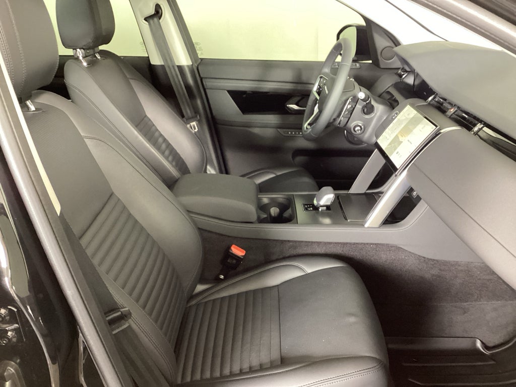 2024 Land Rover Discovery Sport Core S