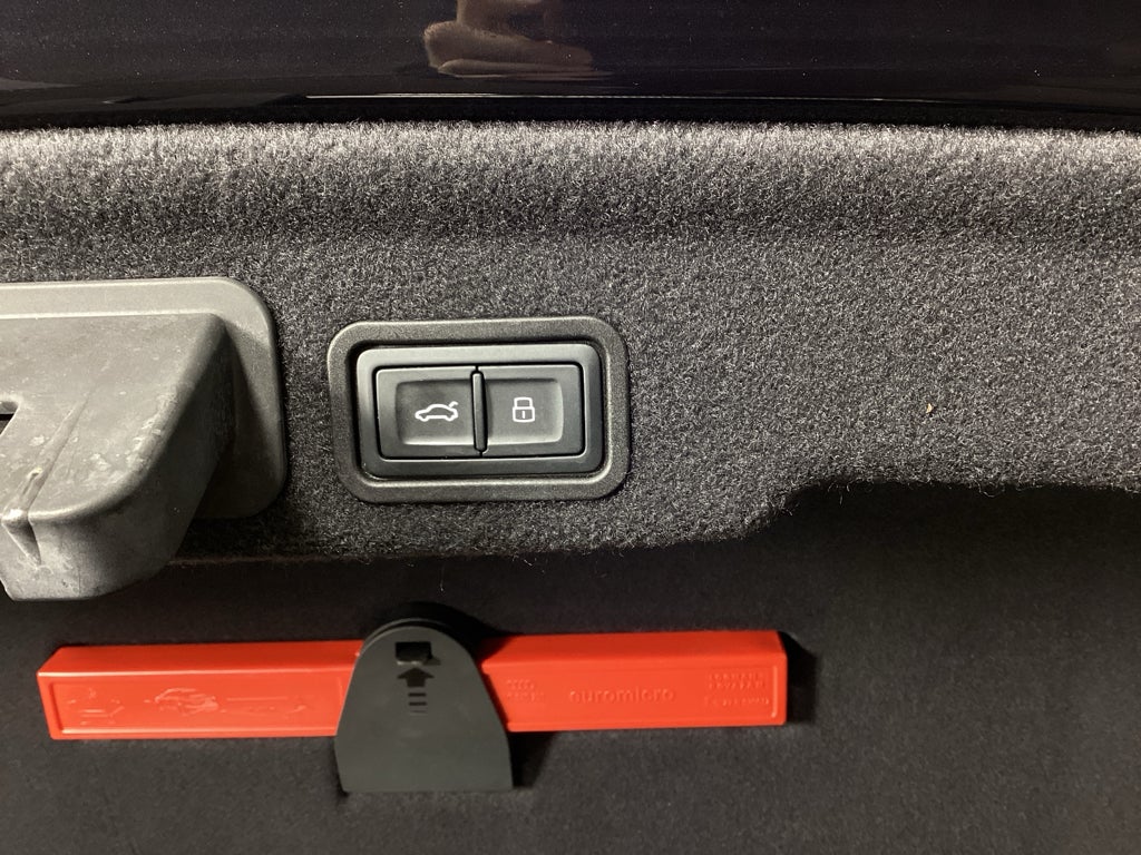 2017 Audi A8 L 3.0T (Tiptronic)