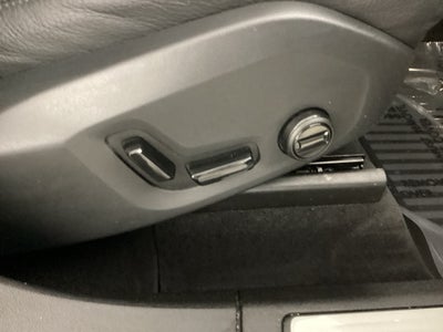 2021 Volvo XC60 Momentum