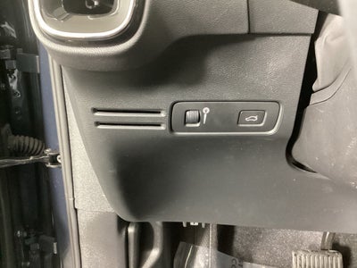 2021 Volvo XC40 T5 T5 Momentum