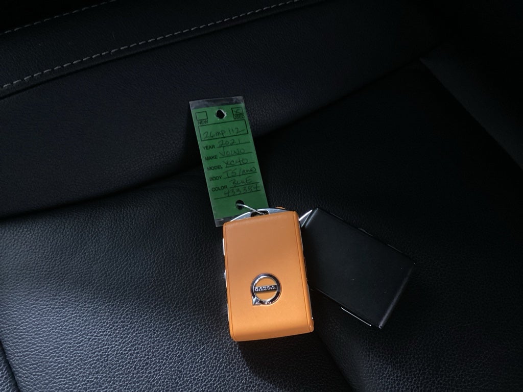 2021 Volvo XC40 T5 T5 Momentum