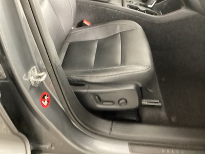 2019 Volvo XC40 Momentum