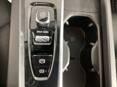 2021 Volvo XC60 Inscription Expression